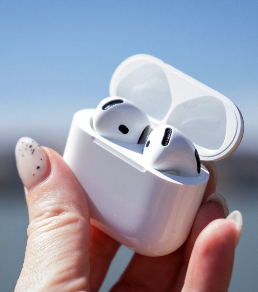 AirPods Pro 4 + 2 pochettes silicone offertes