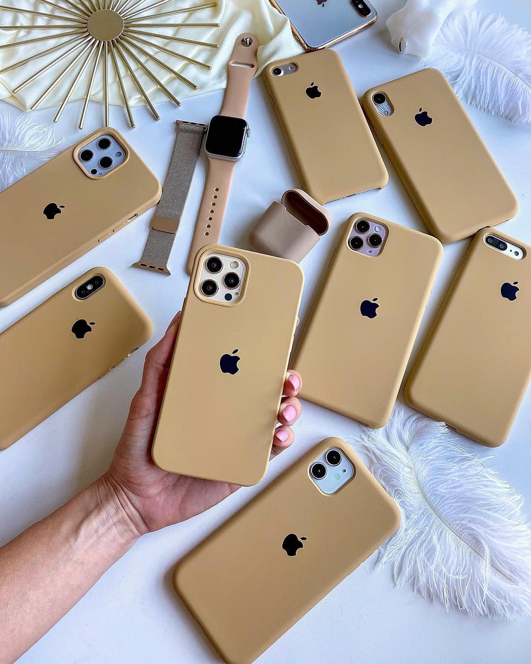 Golden (Silicone Case)