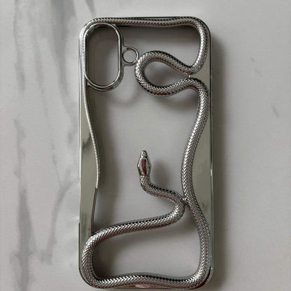 SNAKE IPHONE 16 PLUS